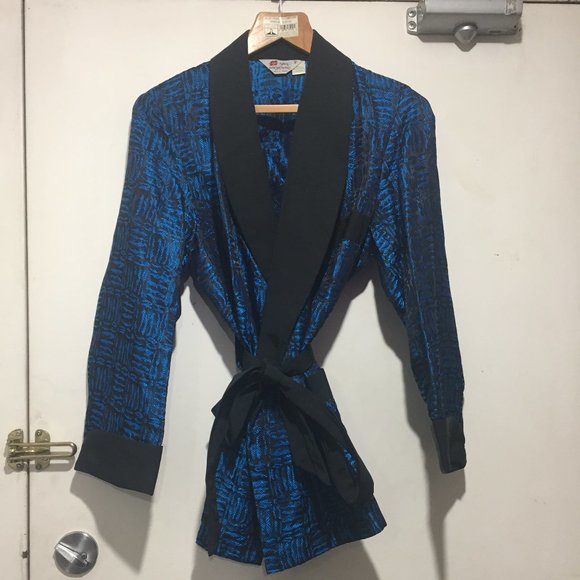 VINTAGE MAJESTIC BROCADE JACKETS SIZE S - Picture 4 of 9